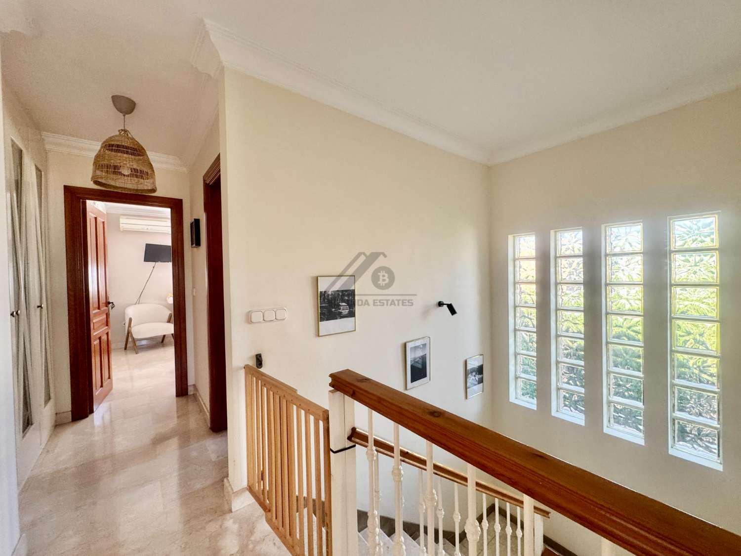 Maravillosa casa independiente con jardin y piscina