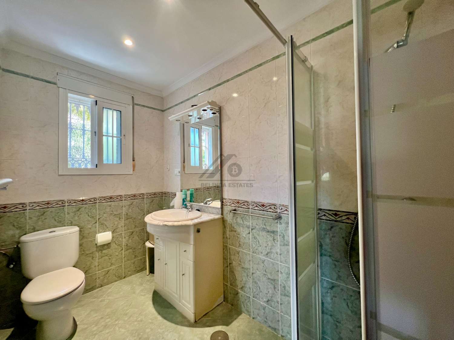 Casa Independiente con jardin y piscina en Pinos de Alhaurin