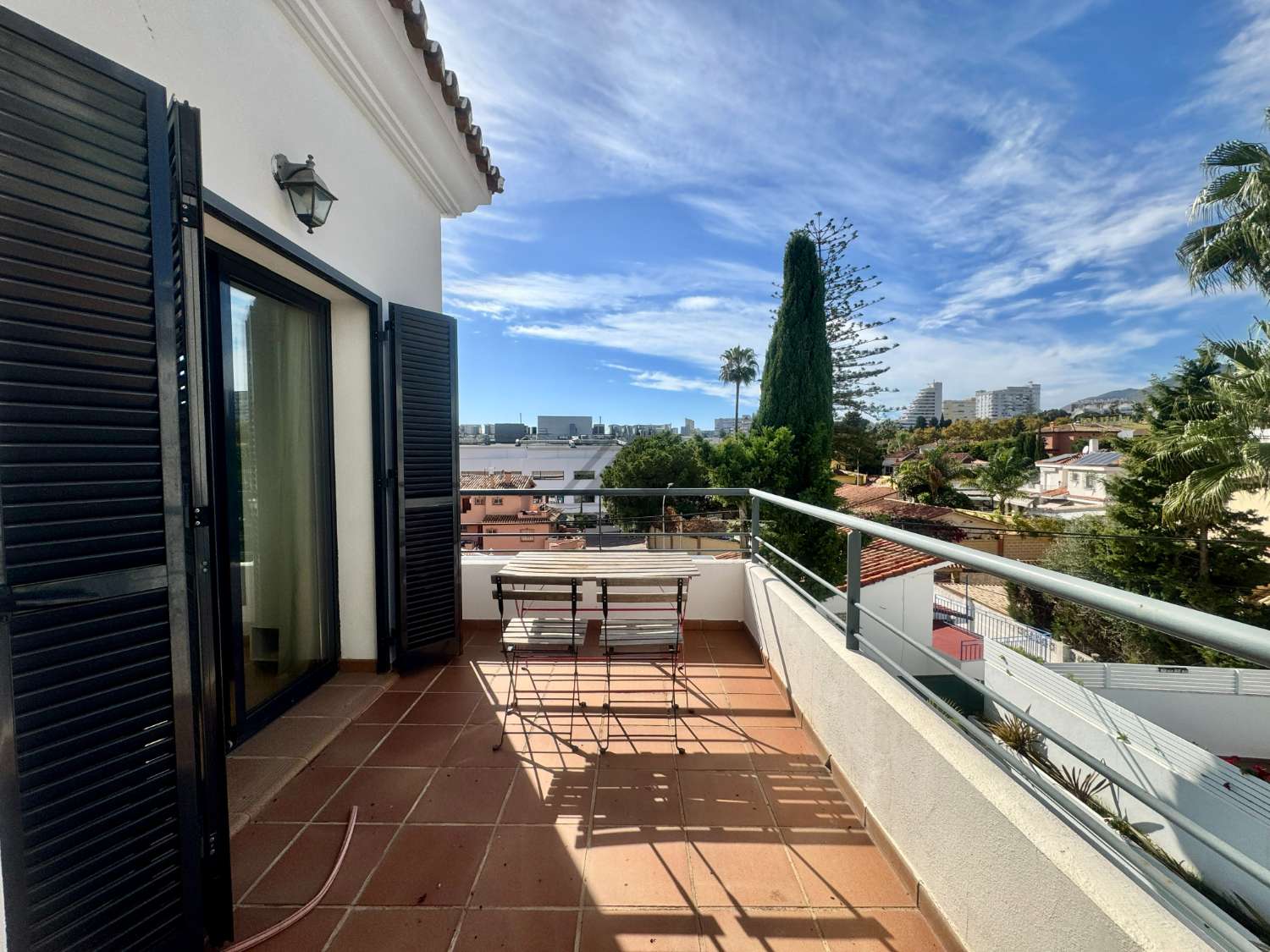 Villa independiente a pocos metros de Puerto Marina