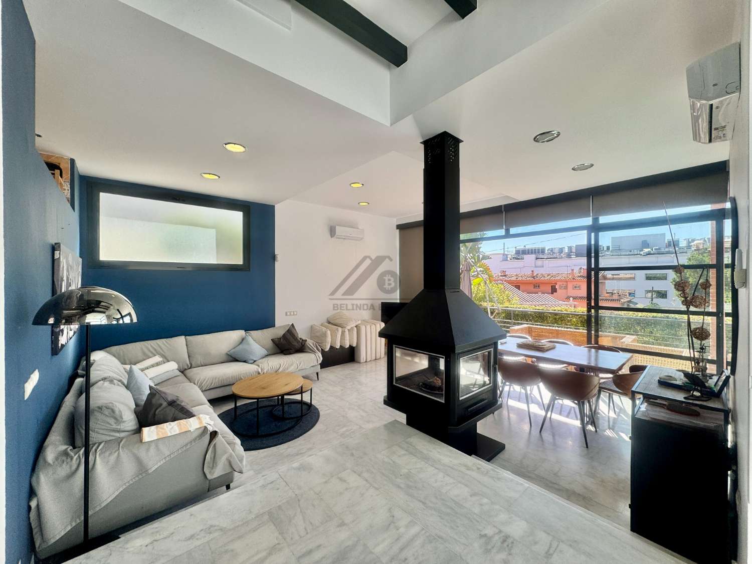 Villa independiente a pocos metros de Puerto Marina