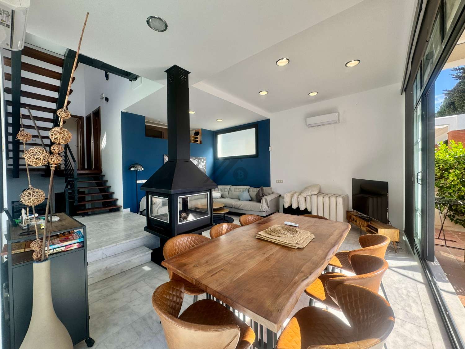 Villa independiente a pocos metros de Puerto Marina