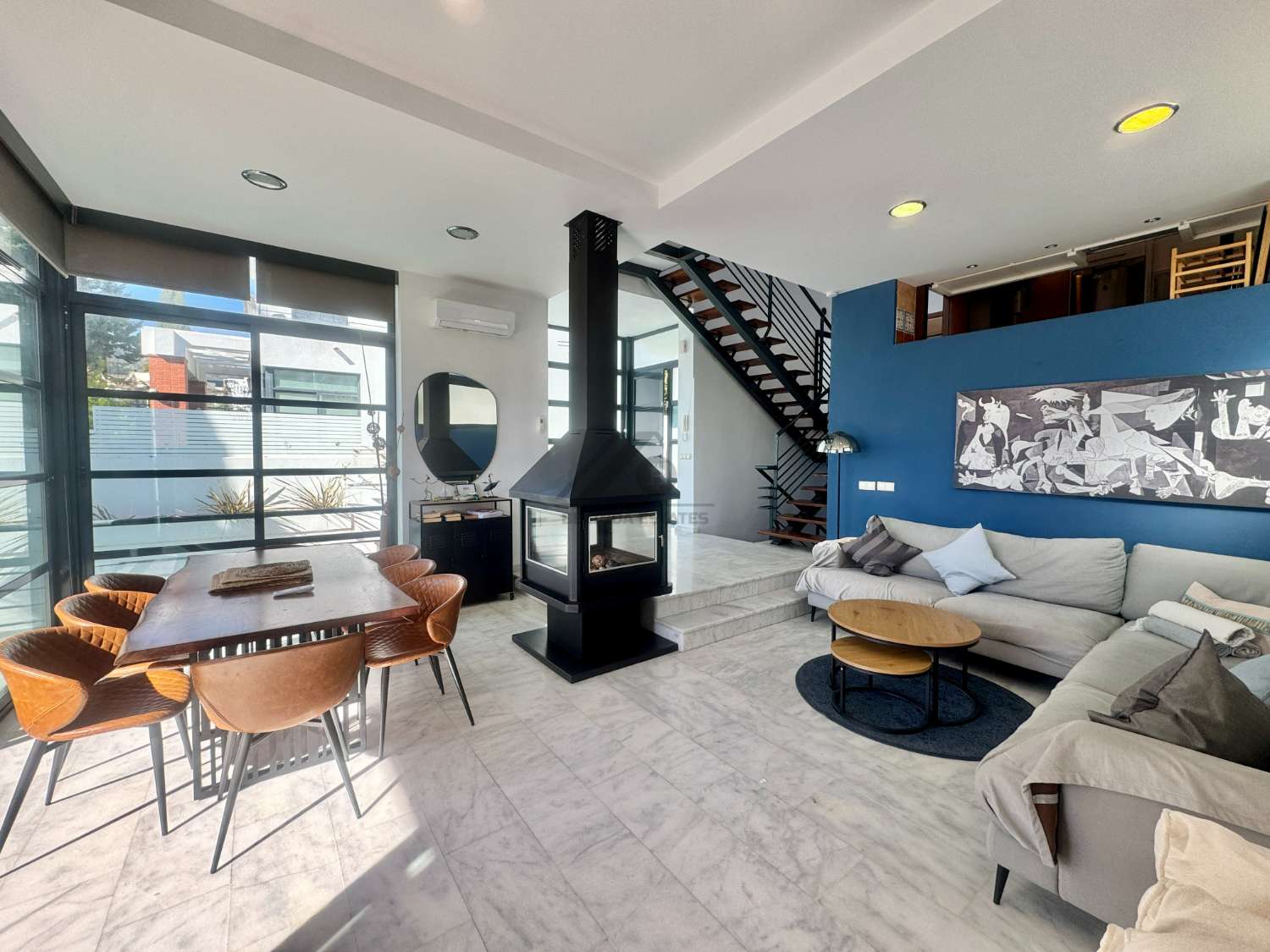 Villa independiente a pocos metros de Puerto Marina