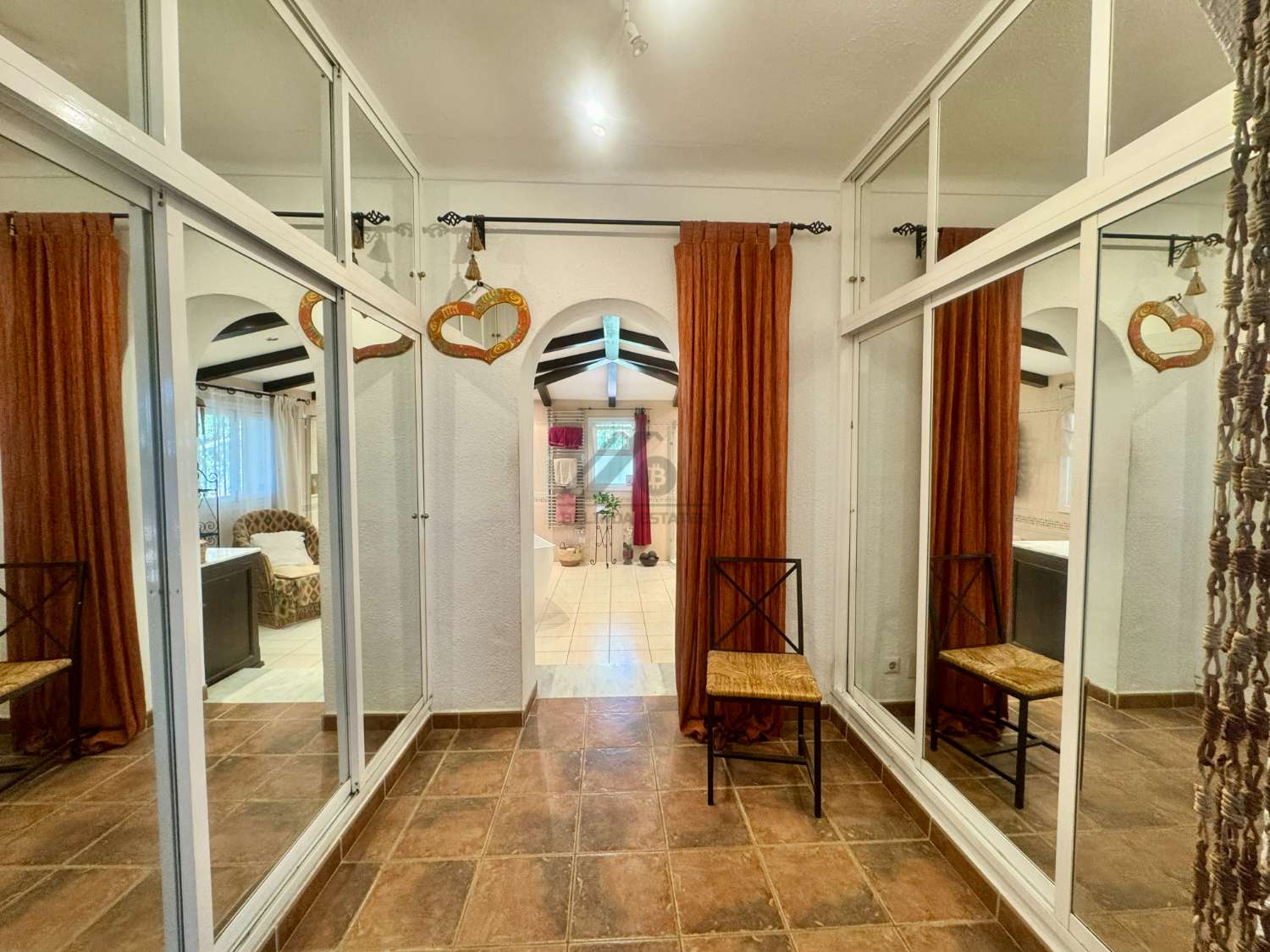 Magnífica villa con apartamento de invitados en Benalmádena Pueblo