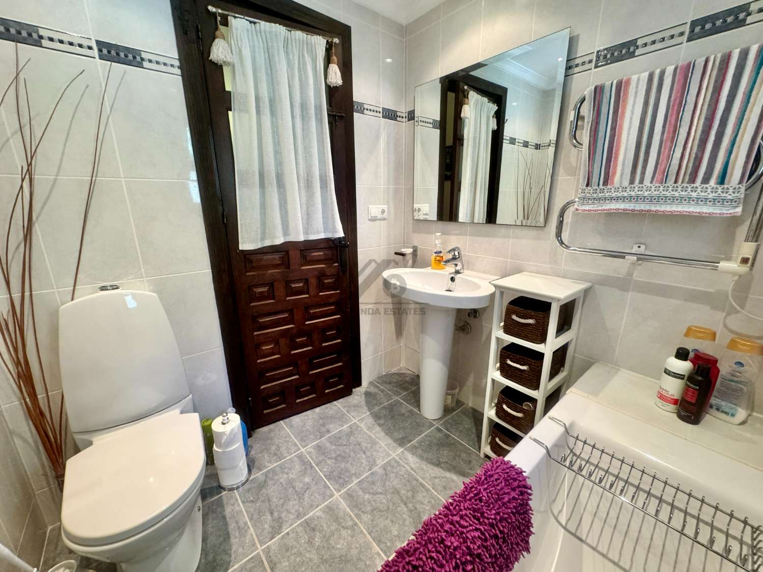 Magnífica villa con apartamento de invitados en Benalmádena Pueblo