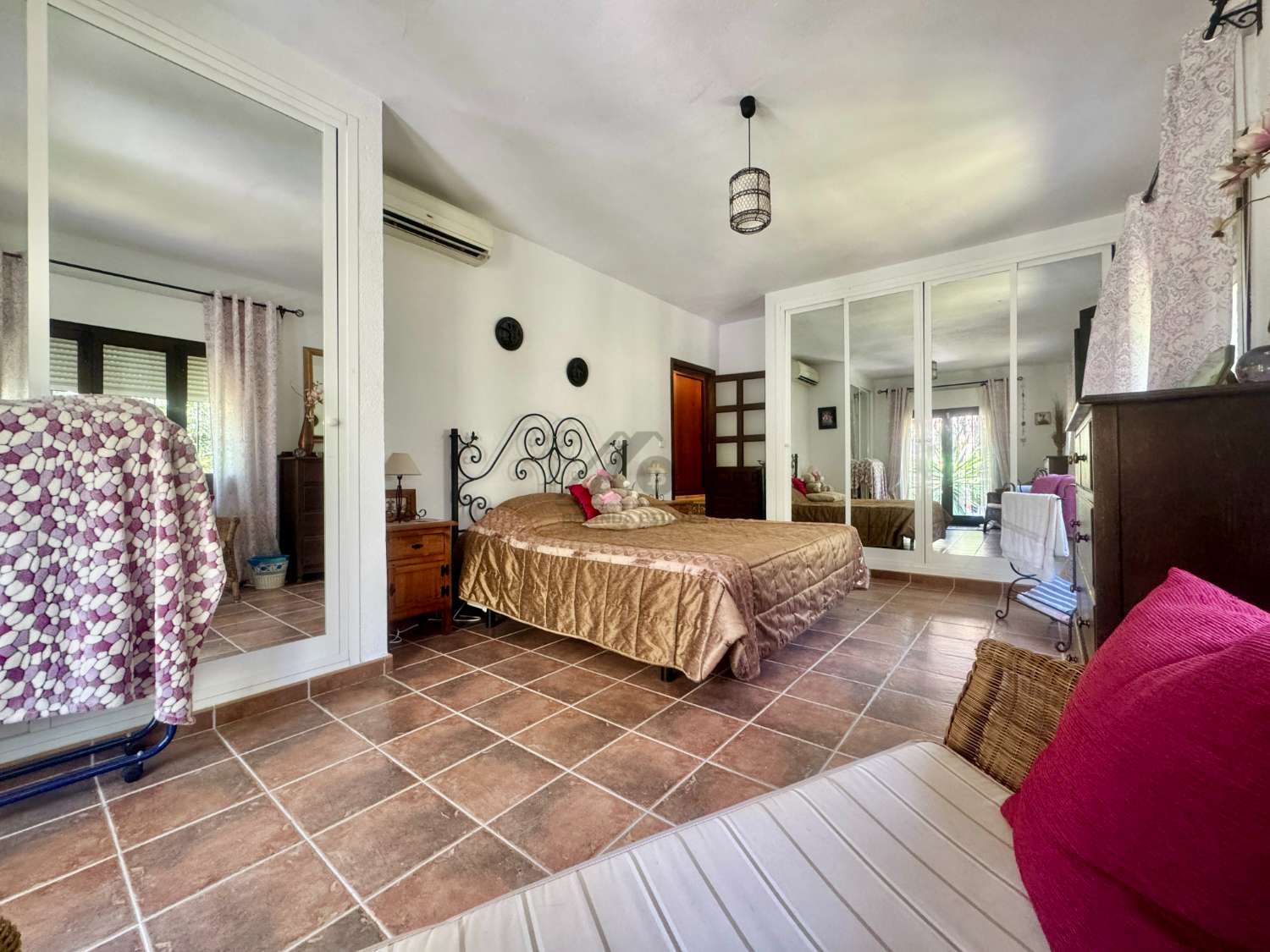 Magnífica villa con apartamento de invitados en Benalmádena Pueblo