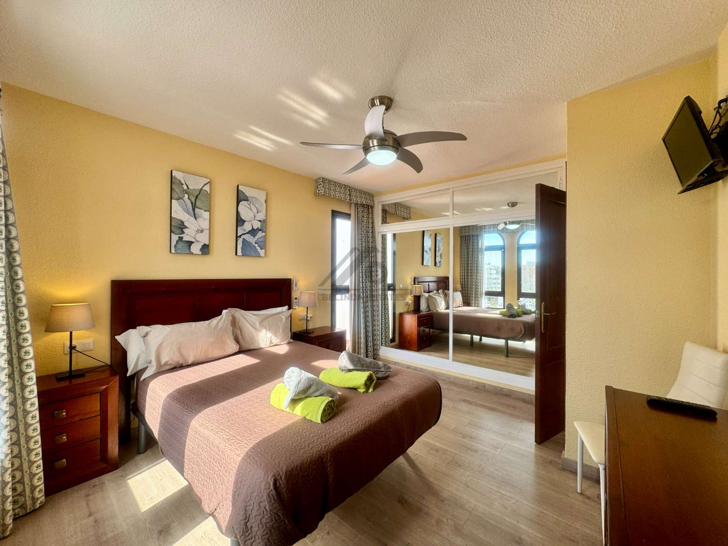 Luminoso Ático con licencia turística en Benalmádena Costa