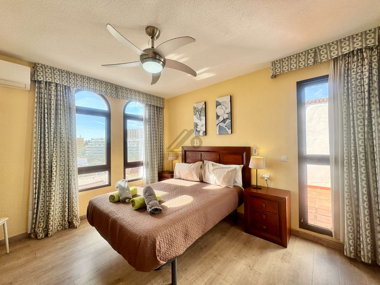 Luminoso Ático con licencia turística en Benalmádena Costa