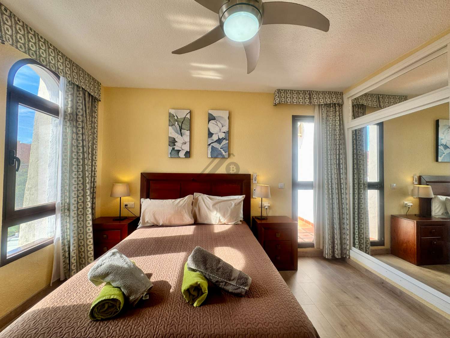 Luminoso Ático con licencia turística en Benalmádena Costa