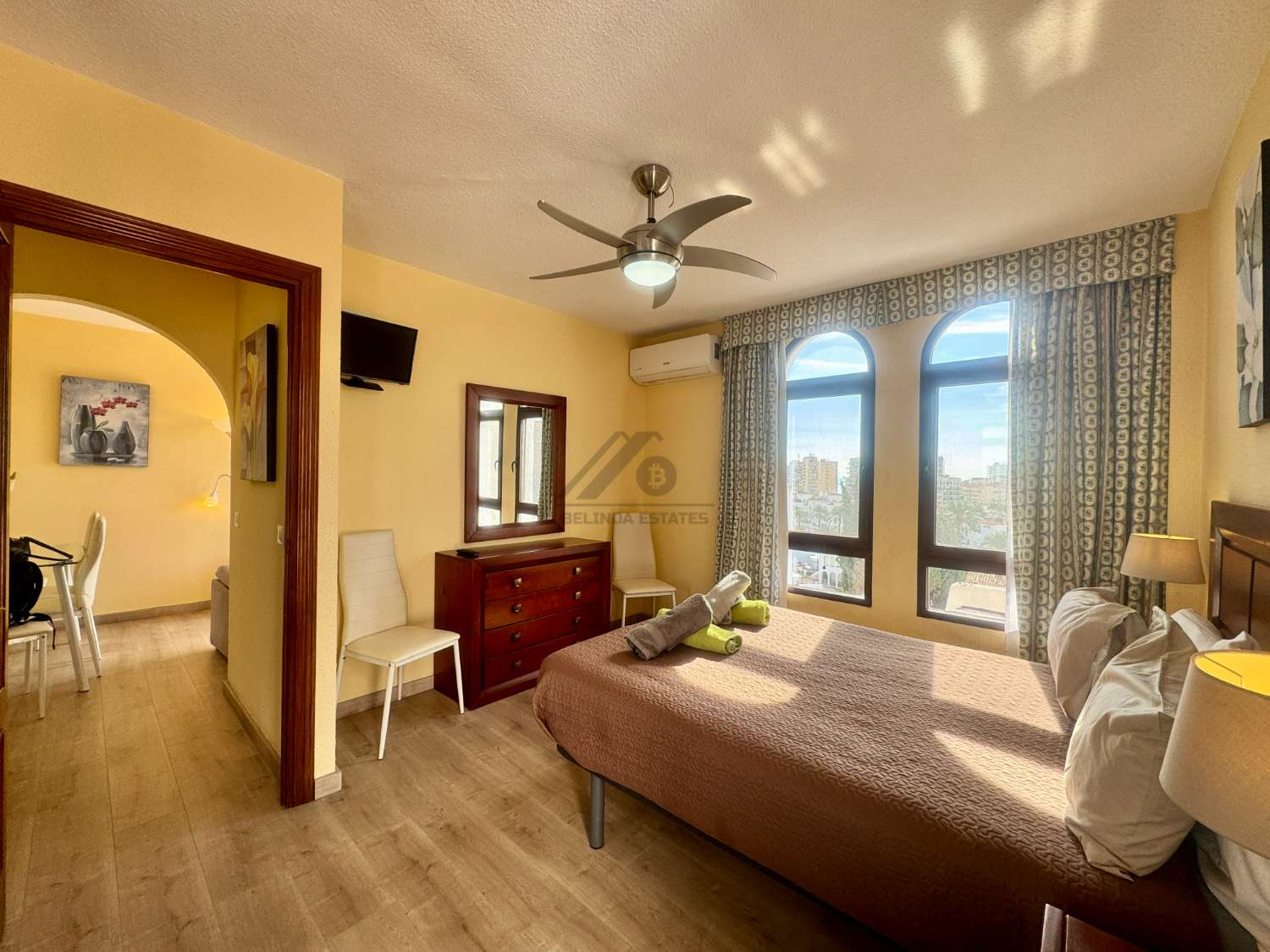 Luminoso Ático con licencia turística en Benalmádena Costa